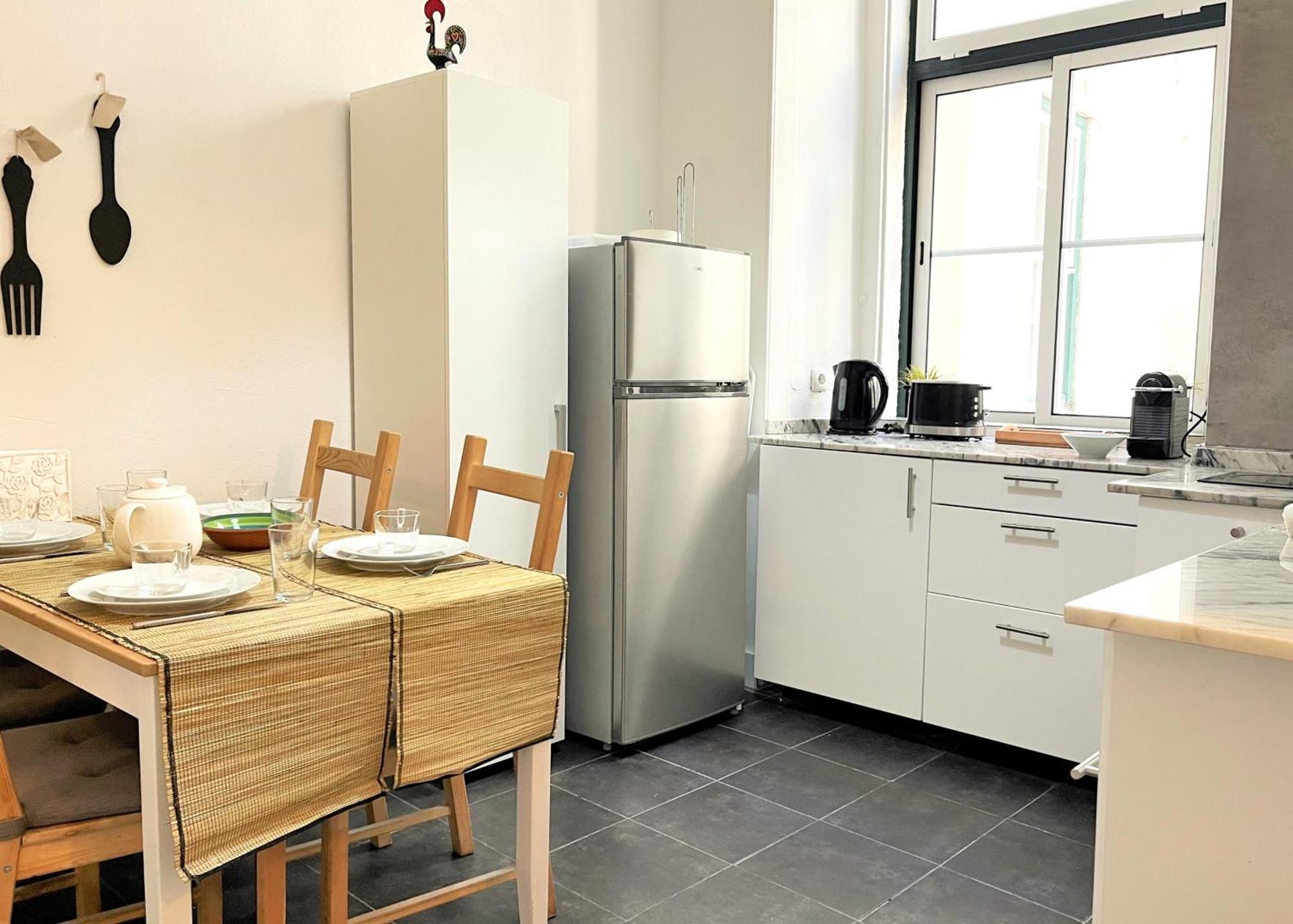 Sj2D Central Baixa New Air Conditioning Spacious And Friendly ลิสบอน ภายนอก รูปภาพ